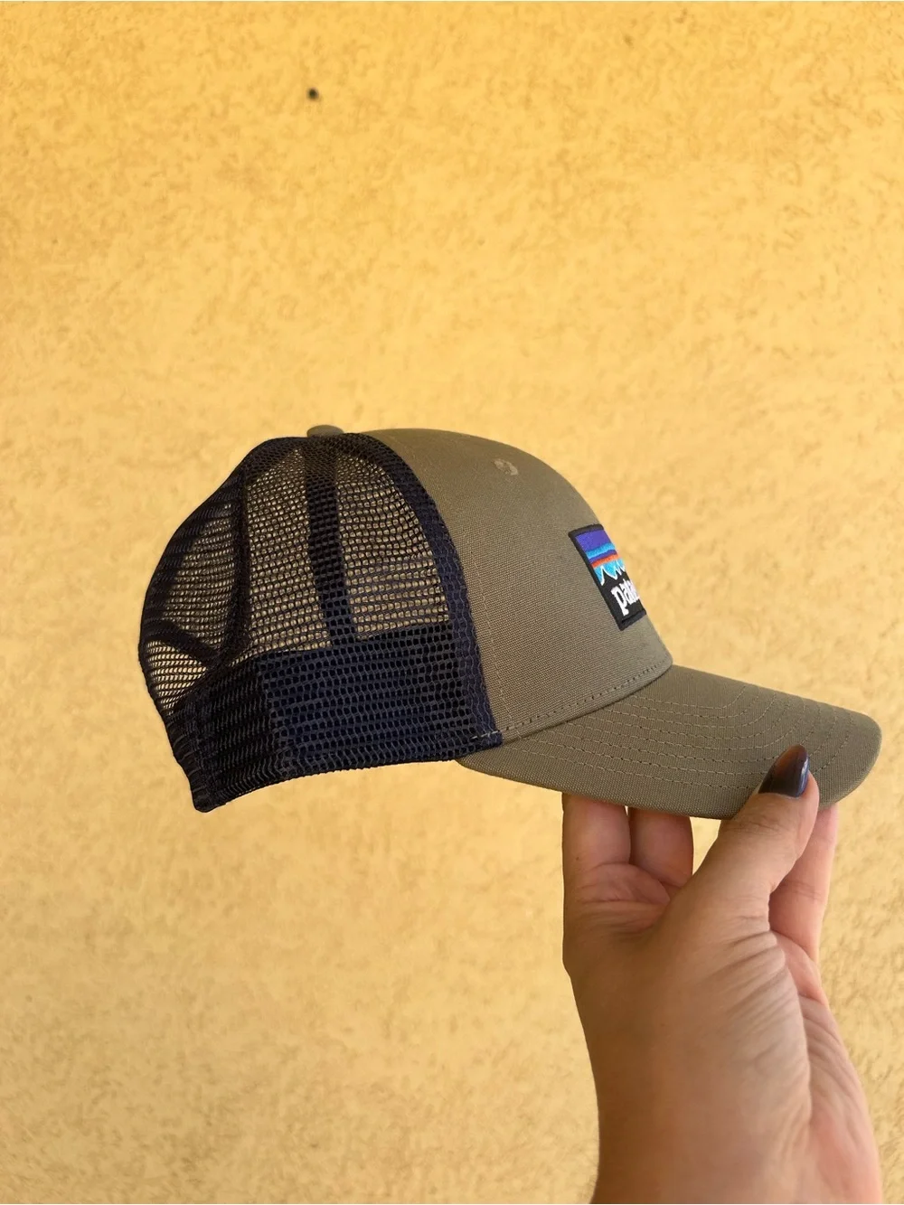 Patagonia trucker style